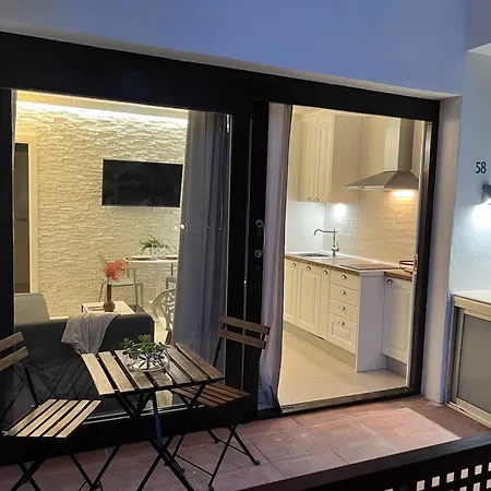 Aparthotel Fortuna Banus 2